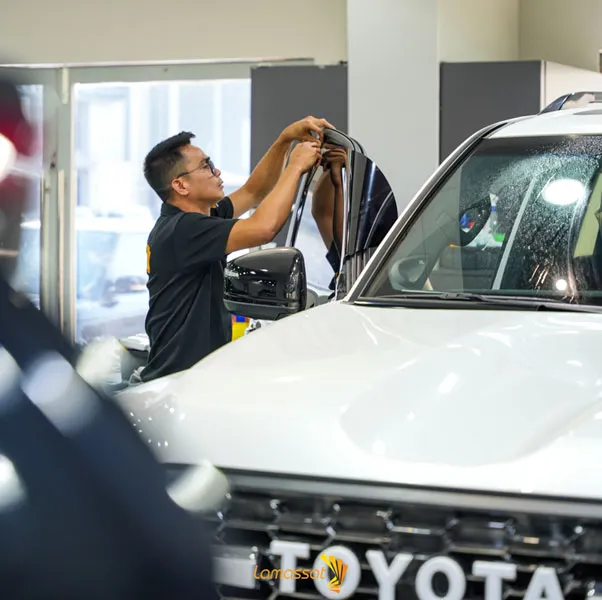 Car Window Tinting Abu Dhabi | Car Tinting Abu Dhabi | Window Tinting Abu Dhabi